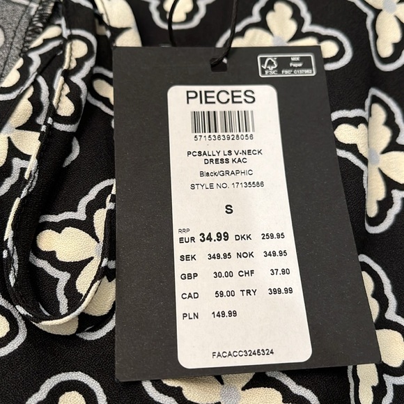 Pieces Sally Black print V-neck Printed Mini Dress/NWT/S - Picture 9 of 15